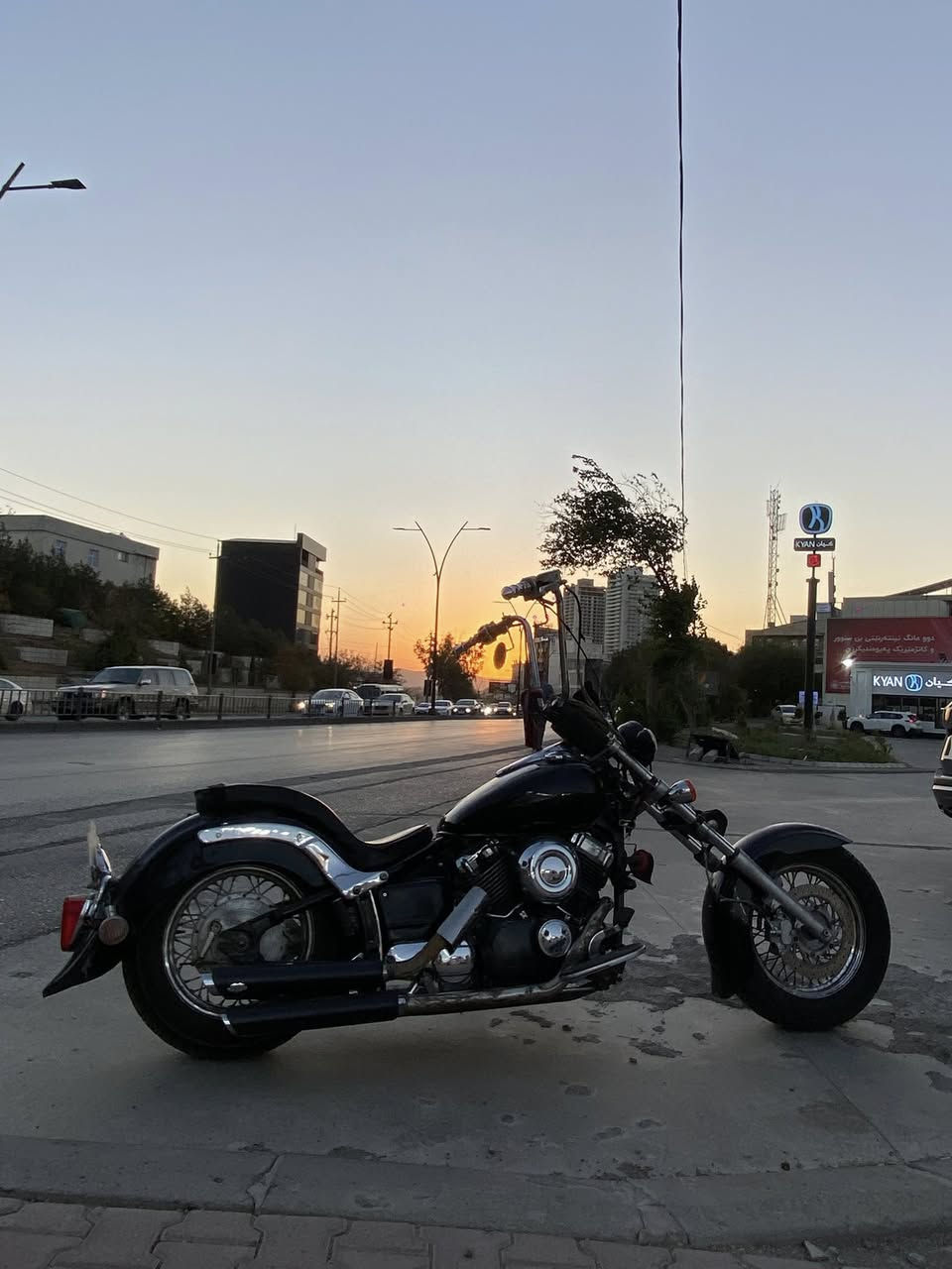 دراك ستار ٤٠٠ 
بدون رقم
١٣ ورقة و بيها مجال
سليمانية 
***********
