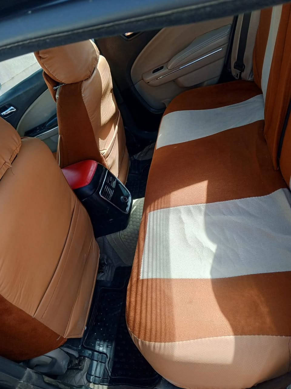 جارجر 13 للبيع سيارة جاهزة من كلشي بيهة خط بصرة كربلاء السعر 148 الاتصال ***********
