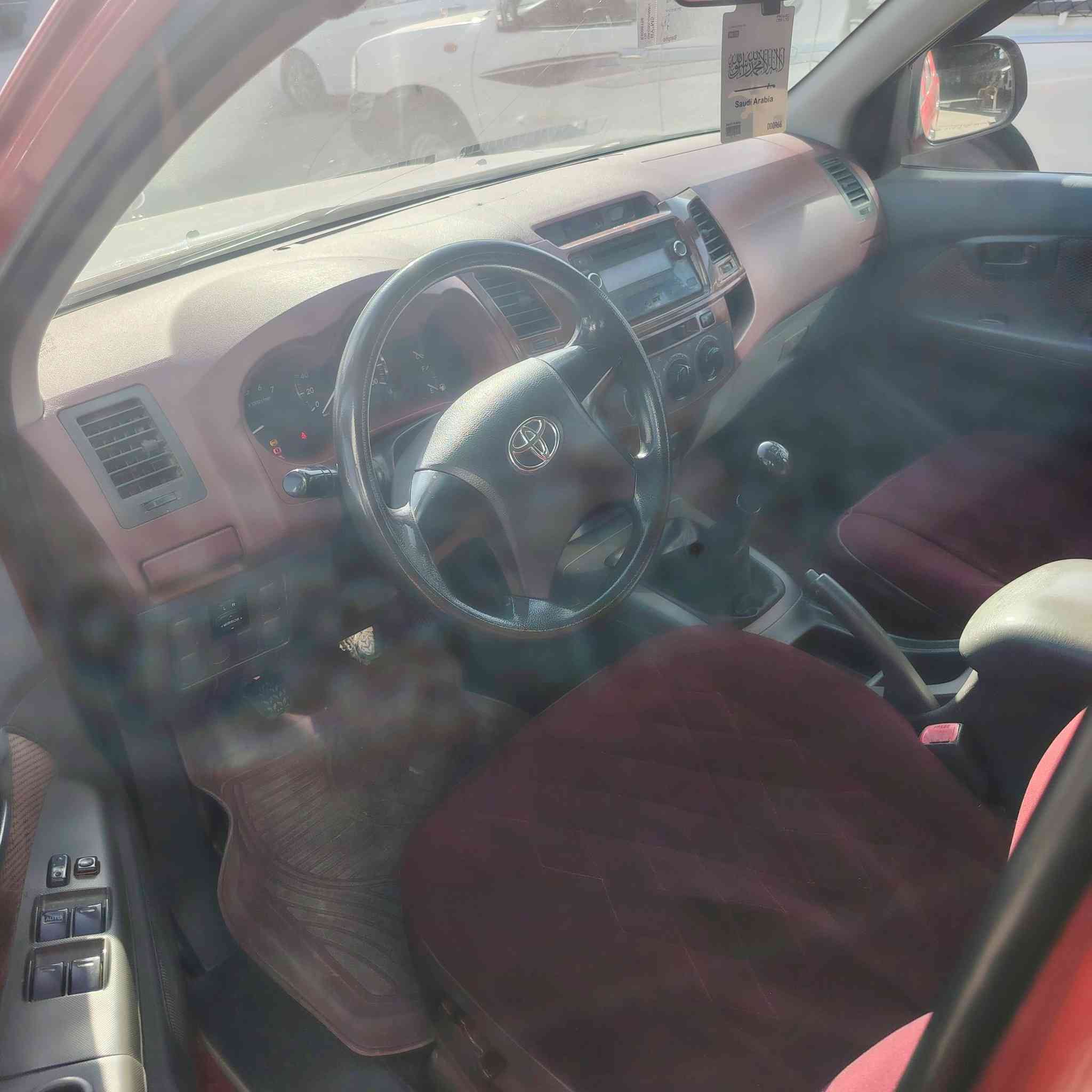 ٢٠١٣ جيهان رقم أربيل دولي سنويه. توها مخلصه محرك شركه مامفتوح بيها جاملق مبدل صبق وبيها ٣ مكانات بارد الباقي مكفول  شاصي ١٢  السعر ١٦٠ وبها مجال قليل الاتصال *********** ولموشراي لايتصل ملاحظه  بدون مراوس بفلوس فقط  ١٦٠ مكان السياره أربيل
