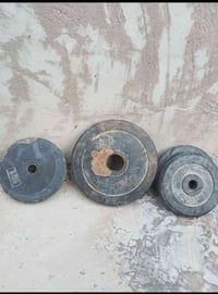 اقراص للبيع  25 كيلو  المكان حي اور سبع قصور  السعر 25 الرقم 077358506...