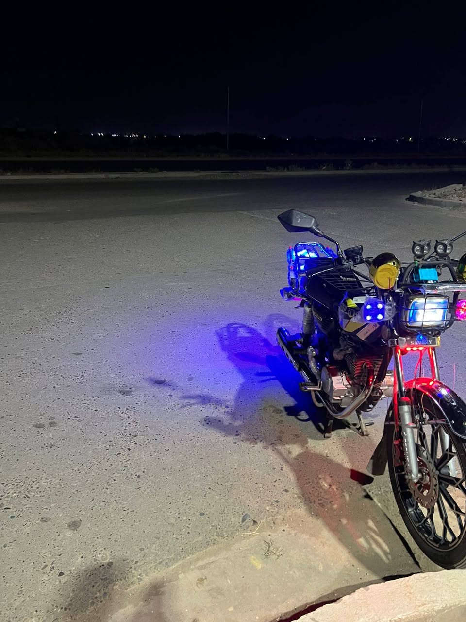 السلام عليكم موطور سونيك 24 محدث 25 شرط شلعه معدل ونشاط سعر 525 بي مجال للشرايه العنوان بيجي حي العصري قرب جامع فتاح***********
