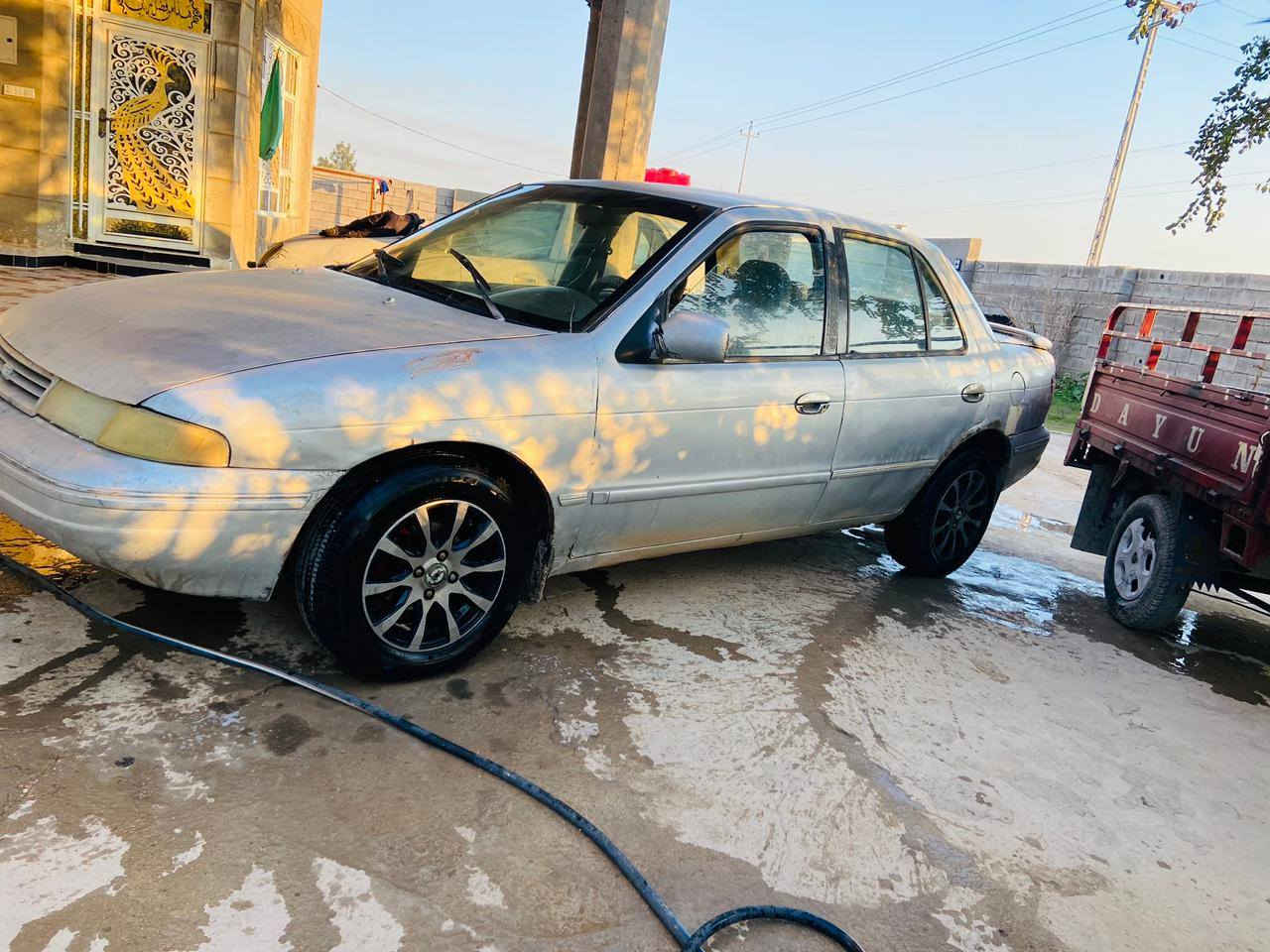 السلام عليكم،، تحيه طيبه للبيع كيا سيفيا مؤديل 1994 بلاديه ومال جناي رقم بغداد سنويه مججدده كير عادي محرك مفتوح كير ومحرك وصدر وكهرباءيات وتخم تاير كله نضيف سياره بحاله جيده السعر ٢٧ وبيهه مجال العنوان واسط الزبيديه ***********،، ***********
