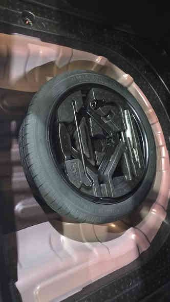 السلام عليكم
MG 5 plus 2025

رقم اربيل بأسمي 

زيرو السيارة 

ترقمت قبل يومين تريد وكالة او تحويل 

مواصفاتها 

بصمة دخول وتشغيل 

هاند بريك بصمة 

اوتو هولد

ترحيب 

شاشة اندرويد اوتو ابل كار بلي

قطعتين تبريد 

شاشة اعطال 

حساس ضغط الاطار 

لد امامي خلفي لايت زينون

مانع انزلاق 

حساس خلفي 

ويل كروم

مكان السيارة بغداد حي الاعلام 

***********
