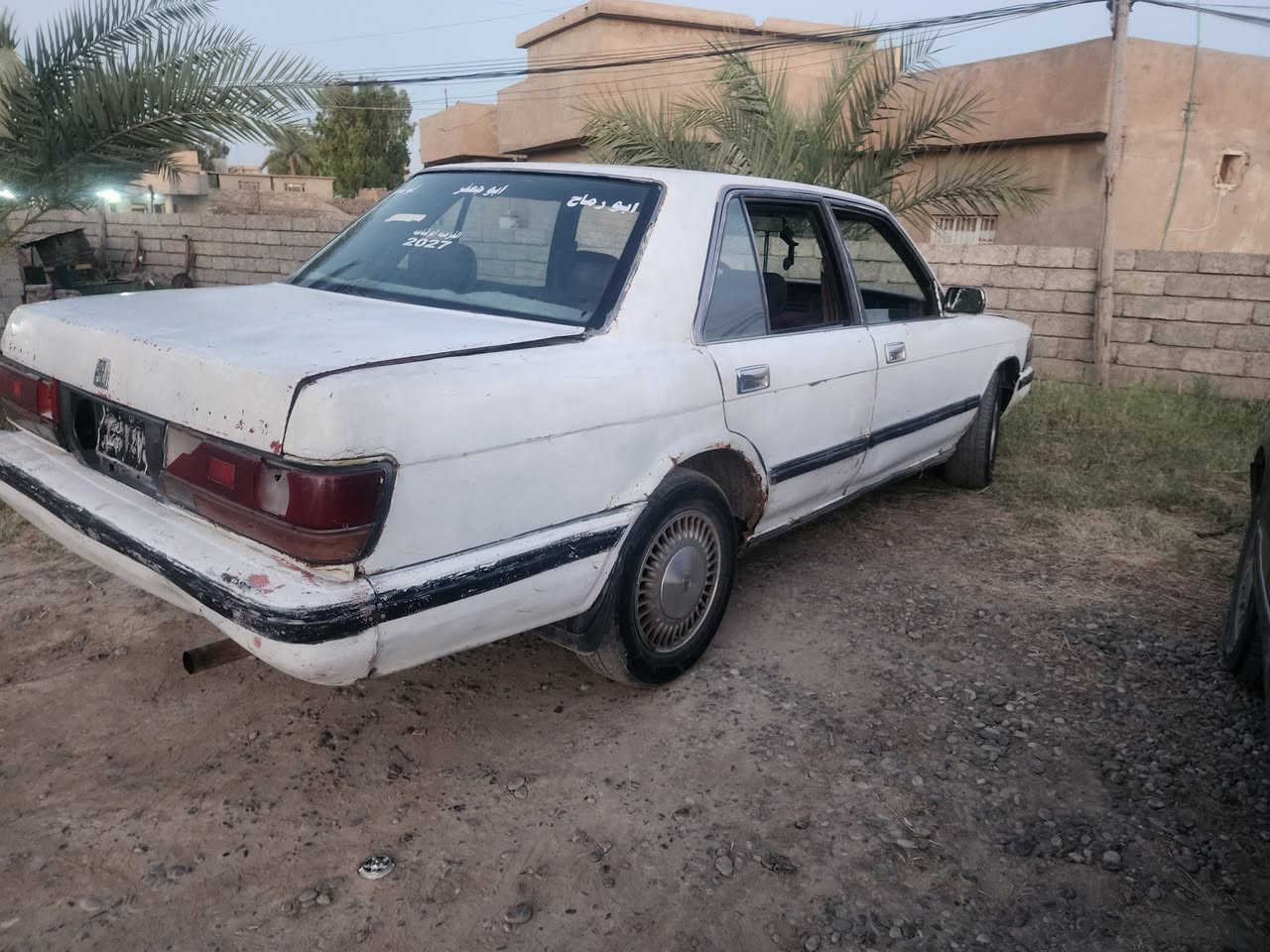 السلام عليكم  سيدان مسجله ماندل راعيه مكفوله كير محرك بطه البيع او. مراوس.   السعر  18.    ***********
