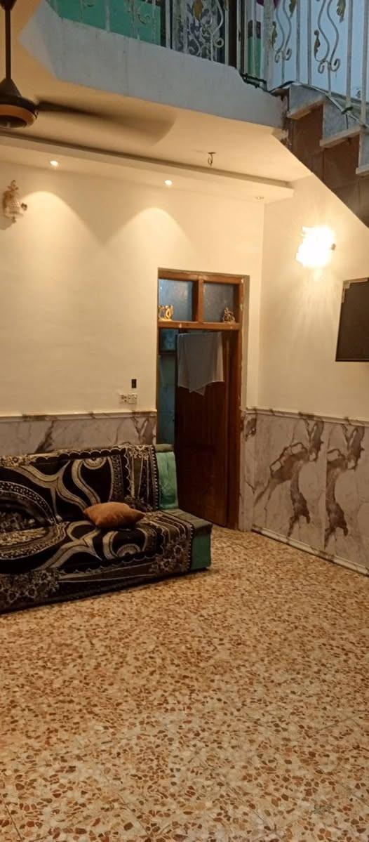 سلام عليكم بيت بل رناسه بشارع 20 مساحه 125 بيت طابو صرف مقابلة تشجير 150 متر سعره 175 رقم هاتف ***********
