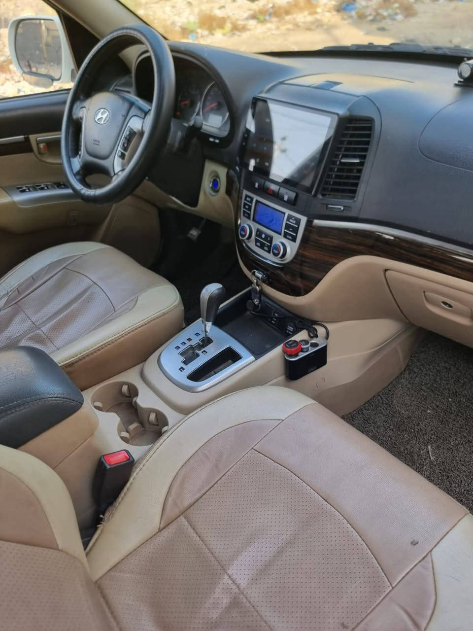 ***********
سنتافي 2012 فول واحد علا واحد سعودي #سعر ١٢٨ 
رقم بغداد  بسمي تحويل ثاني يوم مواصفات  بصمه  6 سلندر 7 راكب 3 قطع تبريد 

سياره بيهه سونار راسلني علا رقم لفوك ودزلكيا 
#مكينه صدر تبريد تايرات كله جديد مكاني بغداد 
***********
