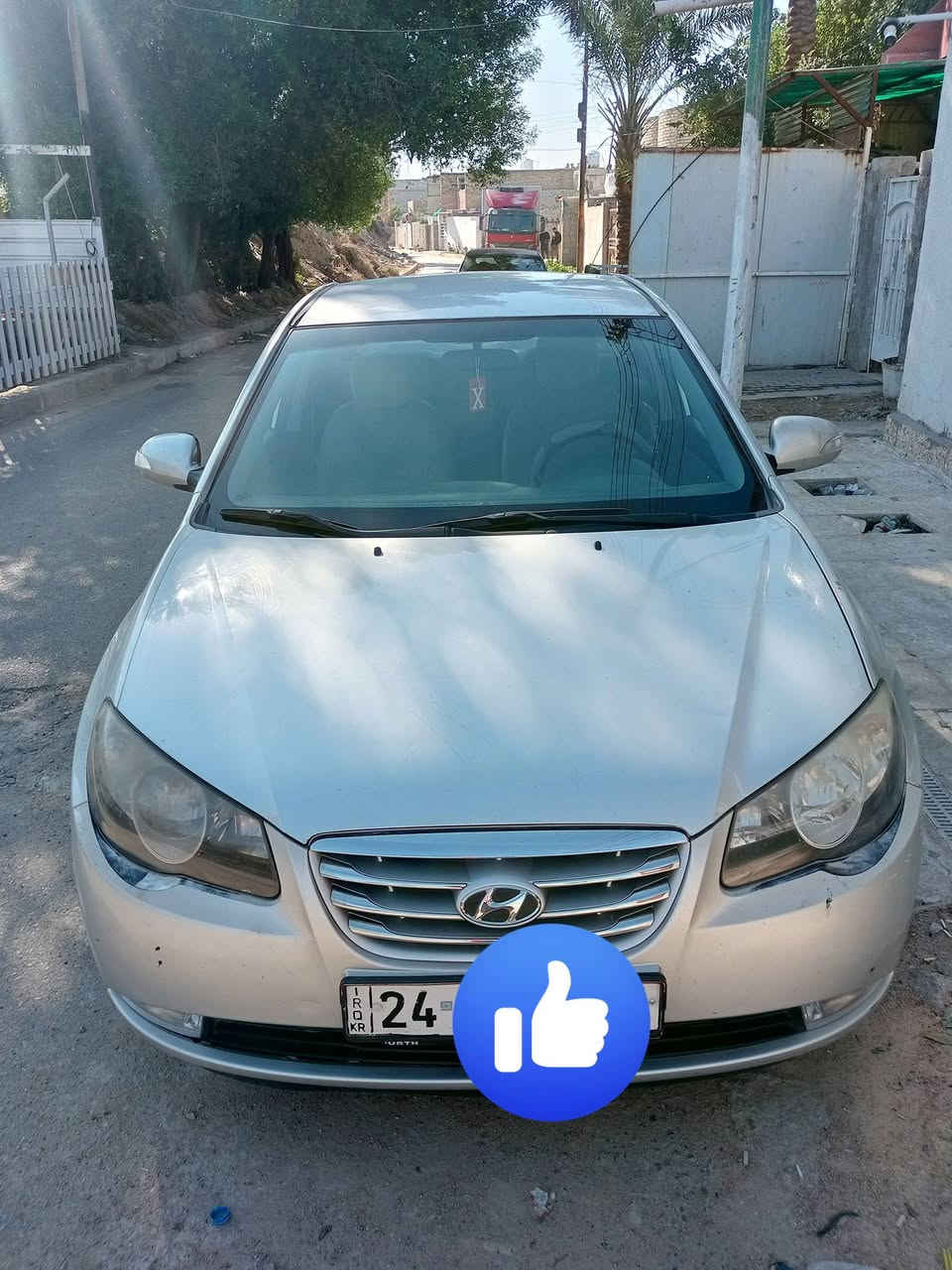 السلام عليكم الانتره مقدس سياره كولش نضيفه تدفه تبريد كوله شغاله متومه طبق الاصل رقم وسنويه صدر امامي خلفي جدد جاهزه مابيه نقص بيع فقط مستعجل عندي ضرف خابرني وتدلل السعر ٤٢ مكاني بغداد ‏‪***********‬‏
