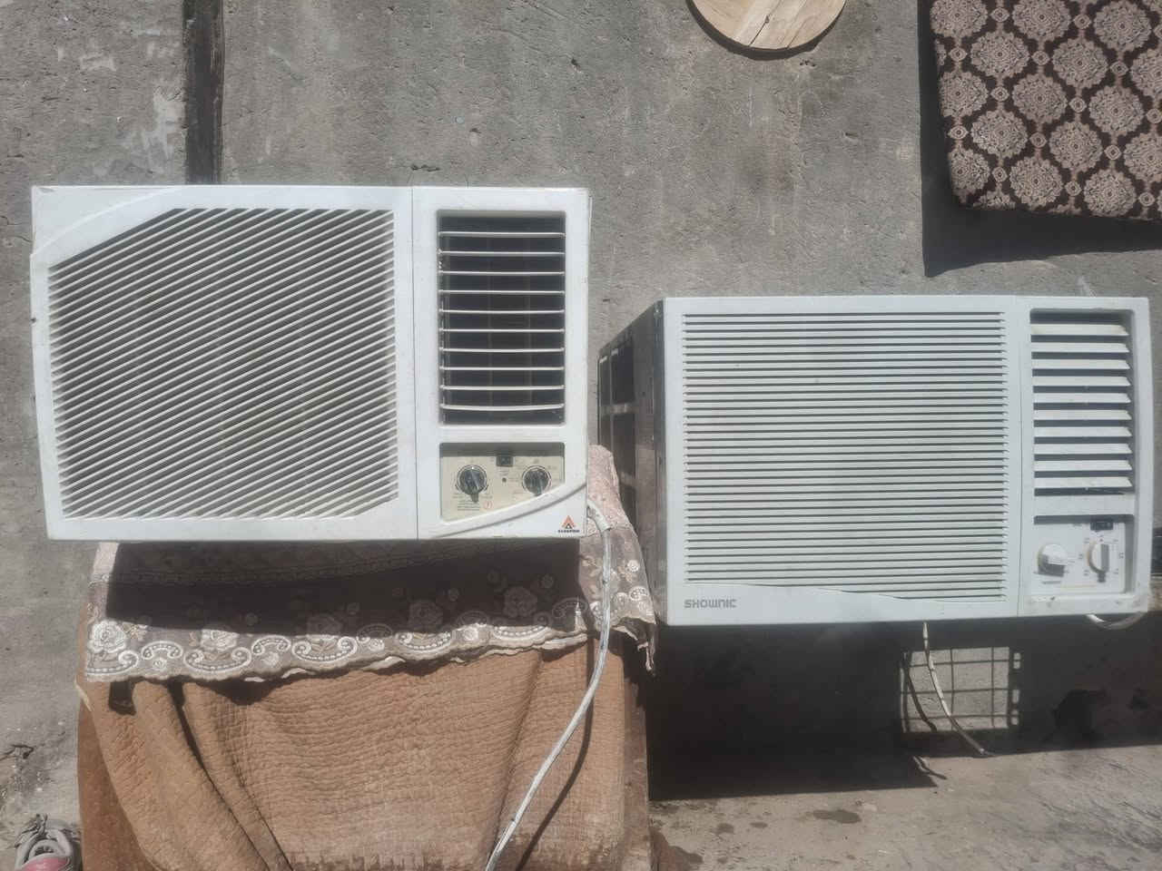 سبلت 3 طن سعره 750
سبلت طن ونص هيتاشي سعره 175
سبلت طن الوادي سعره 250
مكيف سعره 225
مكاني ابو غريب النصر و السلام واكو توصيل *********** بي واتساب
