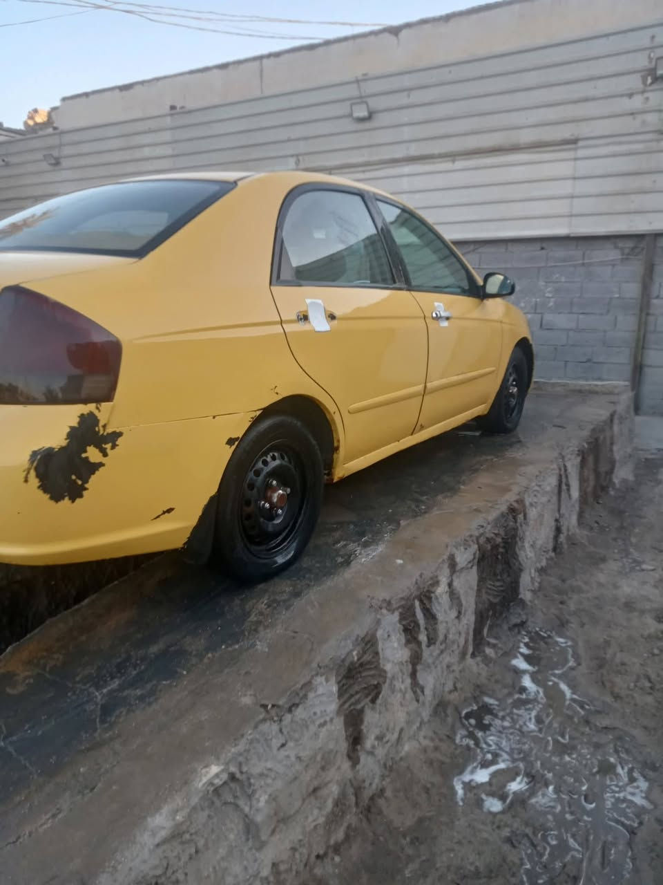 سبكترا موديل ٨ كير عادي كير محرك مكفولات تبريد شغال ثلج حداديه خير من الله مصفره هيئه غرامات سعره ٥٧ وبيه مجال ضربته جاملغ وبنيد خفيفه خارجيه فقط مكاني رميثه *********** مراوس ترهم
