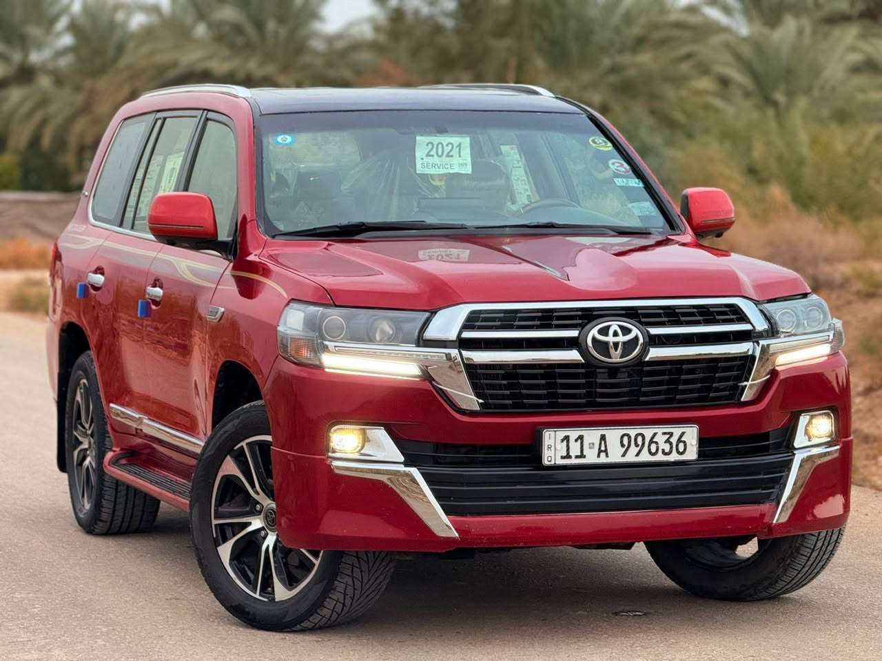 السلام عليكم للبيع تيوته لاندكروزر موديل 2009 محدثه 2021 داخل وخارج سياره رقم بغداد (بأسمي) هزه وسنويه جدد السياره مكينه جديده ٨ سلندر ٧راكب تبريد ٣قطع ثلج ويل كب كروم غرفه توني شاده بالباكيت كله ٢١ سياره فتحه مري شفط حساسات شاشه جبيره ٤ كامرات دواره كشنات كهرباء وجلد سياره بريم اصل (ماشيه 160الف) حقيقي السياره بيه تجيه بصيطه كلش ومصبوغه عام سعرها 218 وبيه مجال هذا رقمي *********** مكاني بابل الحله بيع فقط بدون مراوس
