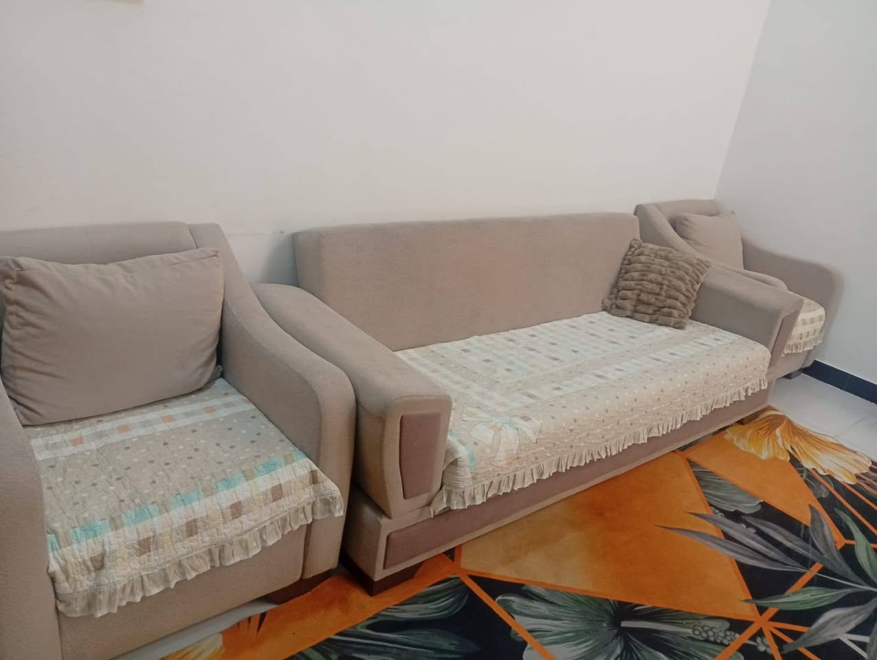 تخم نظيف جدا السعر 350 وبيه مجال بسيط


**إذا كنت صاحب هذا الإعلان وتريد حذفه لأي سبب، رجاءا أرسل رسالة إلى الدعم الفني**