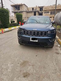 للبيع جيب شيروكي امريكي 2020 فول مواصفات الضربة دعامية امام.    الضرر ...