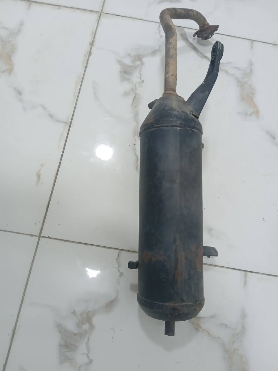 صالصنه بلادي بنت بلادي مال ماكس عام واقيه مختومه ياماها اخذتها من دراجتي وشديت اف ام بلادي بلادي بلادي السعر ٢٠ وي الواقيه مكاني ناصريه مركز ***********
