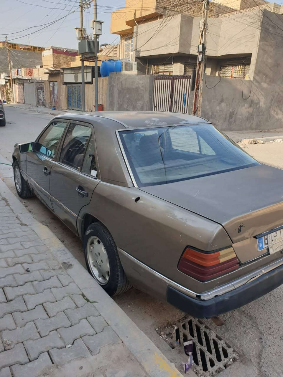 مارسدس دب 300 موديل 1991 كير ومكينه VVT 3000 بطه محور خير من الله لا صرف ولا تبخير قواعد الاماميه مصلحات
راعيها موجود وعندي وكاله عامه باركود
السعر 33 ورقه وبيها مجال
العنوان بغداد جسر ديالى القديم
*********** مامتواجد على الفيس
