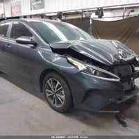 للبيع كيا فورتي 2024حاليا بلاردن ابيع بدون كمرك السعر 92وبيها مجال بسي...