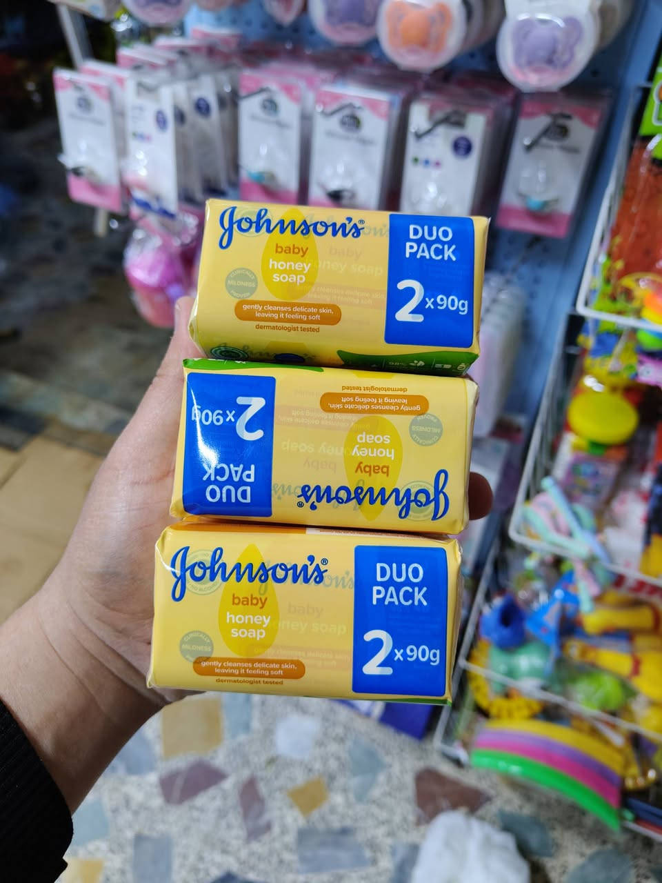 سنتر الوتين للحليب ومستلزمات الاطفال 
#توفرت تشكيلة جديدة
#رضاعات زجاجية وبلاستك كوالتي،عالي😍
#حجلات العاب
#حفاظات
العنوان ناحية الشورة خلف البطاقة الوطنية
للاستفسار *********** واتساب
متوفر خدمة توصيل
