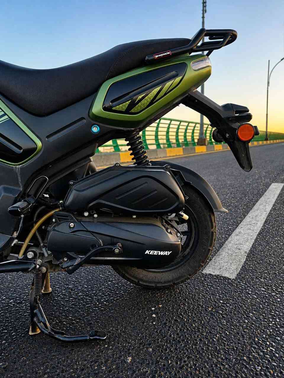 للبيع – Keeway Minix 150cc

🔥 دراجة Keeway Minix 150cc للبيع

- المحرك: 150 سي سي
- الحالة: ممتازة وجاهزة للاستخدام
- اللون: أخضر وأسود
- الأوراق: كاملة
- الموقع: البصرة
- السعر: 1.700.000 دينار عراقي
- 📞 للتواصل: ***********

الدراجة نظيفة والاستعمال خفيف، والمعاينة خير دليل. السعر قابل للتفاوض بالحدود المعقولة للجادين فقط.
