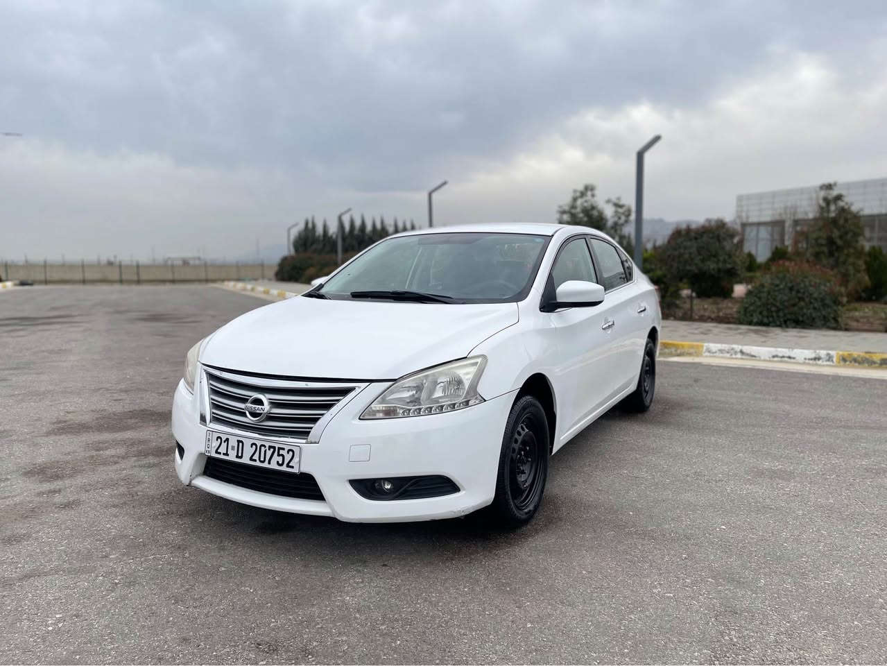 سنترا 2015 أمريكي 
بصمة وكوشن  تدفئه بس موسلايد
السيارة نظيفة وما بيها اي مصرف
7 قطع بس پمپ  بدون ايرباك بدون دواخل بدون اي دعم 
ما تحتاج أي صرف
4 تايرات جديدة سنويه جديده حد 2029
غرامه و كاله بشرط باسمنه
للبيع بشرط الفحص
المشي 180 ألف
السعر112 معامله
*********** السليمانية, العراق
