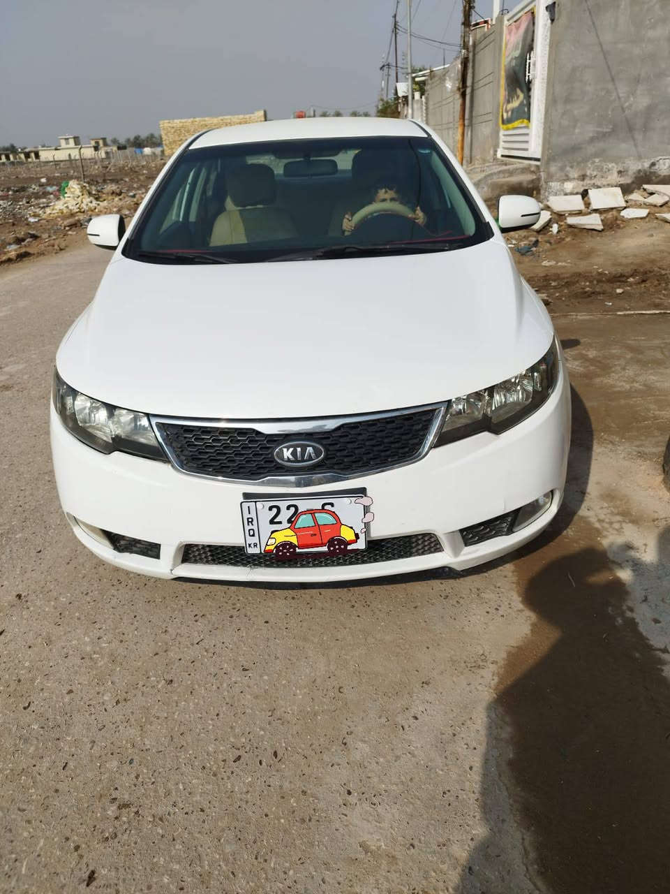 السلام عليكم كيا سيراتو 2012 خليجي رقم اربيل تريد وكاله اتريد تحويل باليعجبك  محرك كير جديد تدفئه تبريد جدد تخم تاير ويل كب السياره جدآ جديده بيها رشات صبغ بدون دواخل السعر 110بيها مجال بسيط للأتصال صاحب السياره *********** مكان السياره كربلاء
