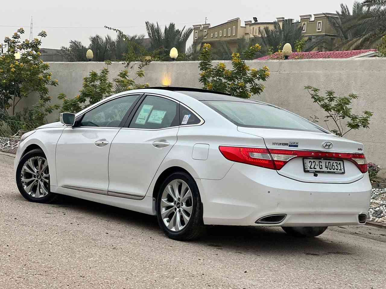 السلام عليكم ازيره موديل 2012 خليجي بسمي فول مواصفات جاهزه وجديده بيه منظومة غاز السيارة كير مكينه طخم تاير كهربائيات تدفئه تبريد السيارة عليه ادامه كاملة كفاله من الصبغ السعر 118 وبيه مجال للاستفسار الاتصال على الرقم ***********
