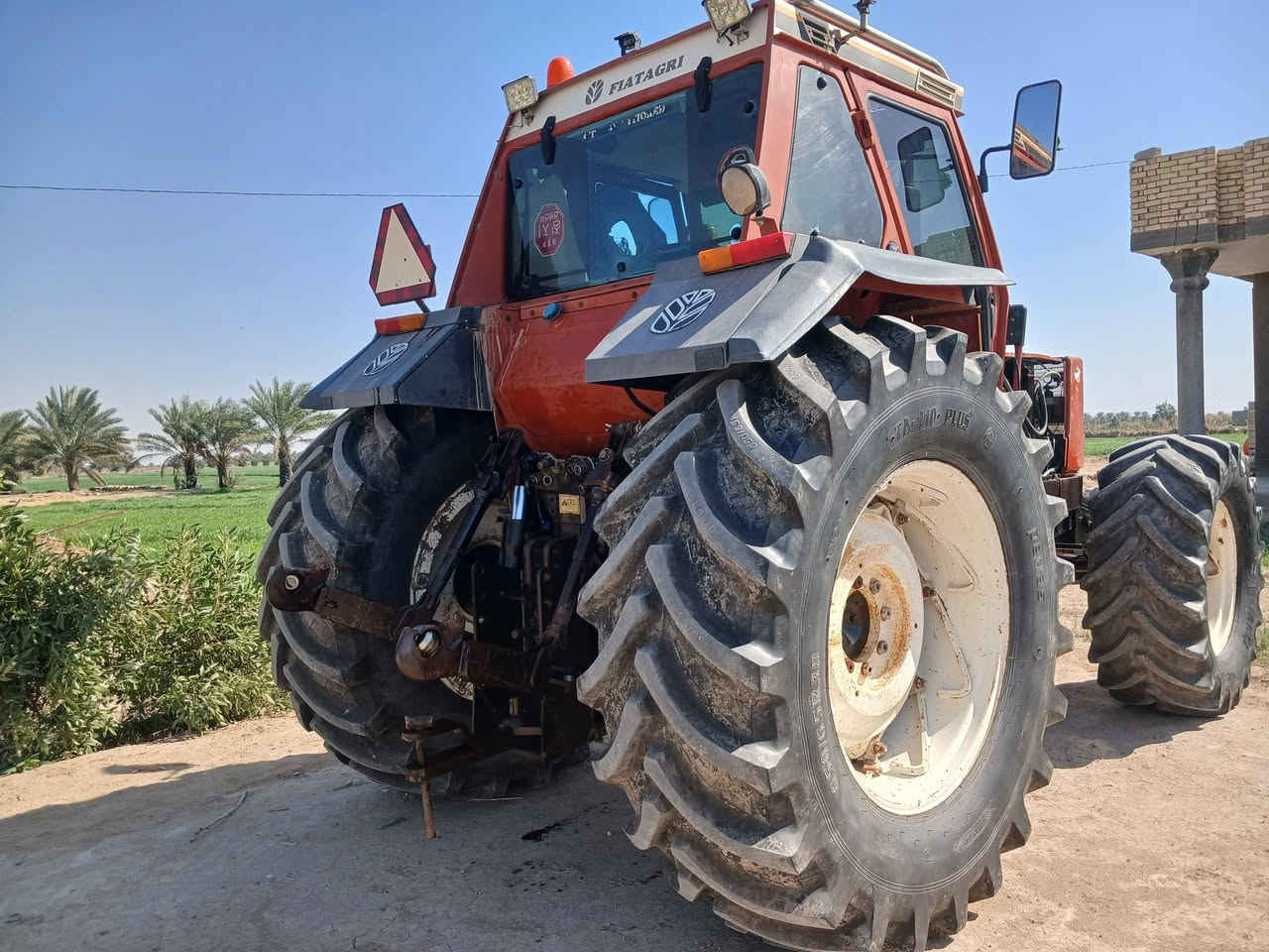 السلام عليكم
مكينة 160 فول مواصفات نص اوتوماتيك
" منفيس المكينة 2023"
مكينة جاهزة من كلشي ما بيها نقص لو برغي 
للإستفسار أكثر الاتصال على الأرقام التالية :

***********
***********
