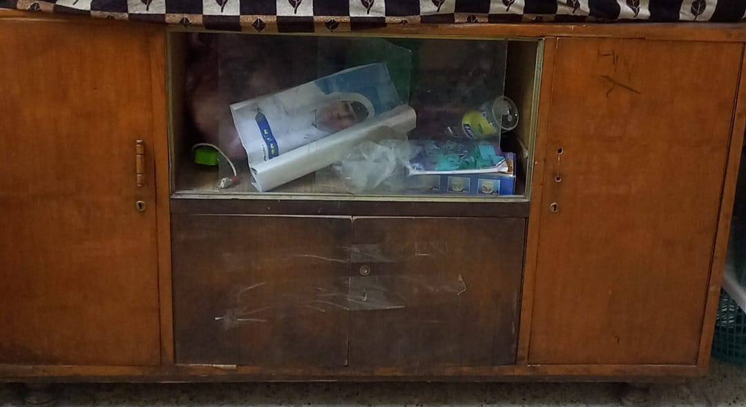 السلام عليكم متاح كنتور وبوفيه وسبلت طن للاستفسار واتساب ***********
