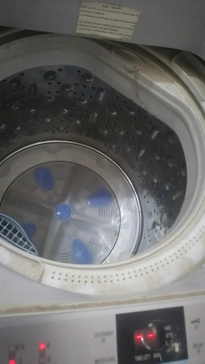 غساله للبيع نوعيه هيتاشي نضيفه كلش وقويه  وزن 8


**إذا كنت صاحب هذا الإعلان وتريد حذفه لأي سبب، رجاءا أرسل رسالة إلى الدعم الفني**