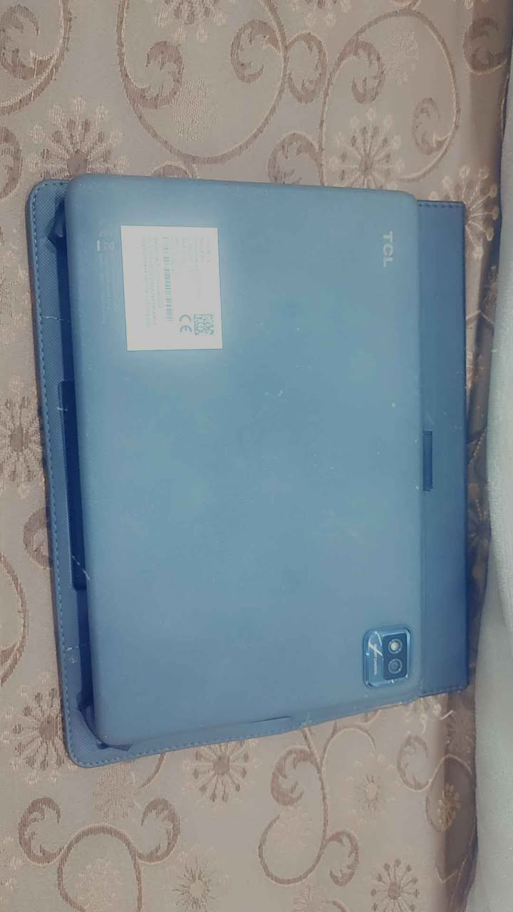 ئەم تابلێتە بۆ فرۆشتن 
TCL TAB 10S 

قەڵەمی بیلادی خۆی لەگەڵدایە ، هیچ شتێکی نەگۆڕاوە ، زانیاریەکان له وێنەکەدا هەن 
هەموو شتێکی بە شەرتە ، تەنیا بۆ خوێندم بەکار هێناوە . أربيل, العراق


**إذا كنت صاحب هذا الإعلان وتريد حذفه لأي سبب، رجاءا أرسل رسالة إلى الدعم الفني**