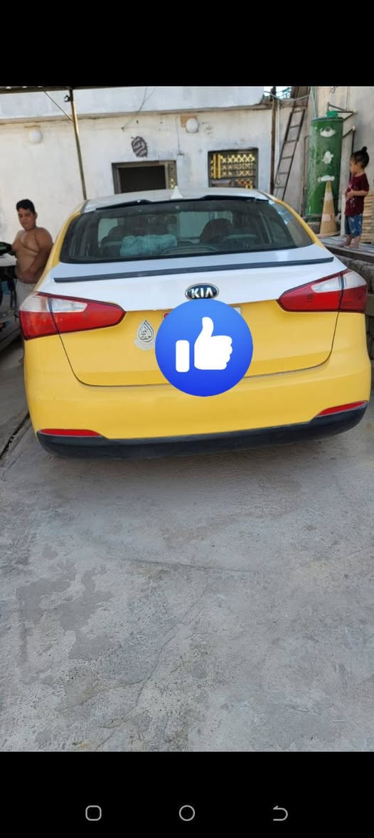 السلام عليكم....
فورتي للبيع ... موديل 2016 سياره كامله مابيها نقص امريكيه قطعه وحده تبديل بنيد كير محرك شرط ماناقصها كلشي اخون السياره بدون تحويل صاحبه ماخد سلفه من الدوله ومحجوزه ماعرف جم سنه سنويه صاقطه صار اربع سنوات يعني لاتجي ادكلي تحويل مابيها سياره ابيع واقع حال شلون تعتبرها اعتبرها 
سعر البيع 70 بي مجال الخاص مفتوح او الاتصال على الرقم      ***********
