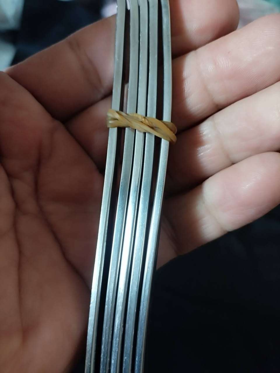 ملاعق الطعام عددهن 5قطع الوزن الثقيل على اول تم 2500


**إذا كنت صاحب هذا الإعلان وتريد حذفه لأي سبب، رجاءا أرسل رسالة إلى الدعم الفني**