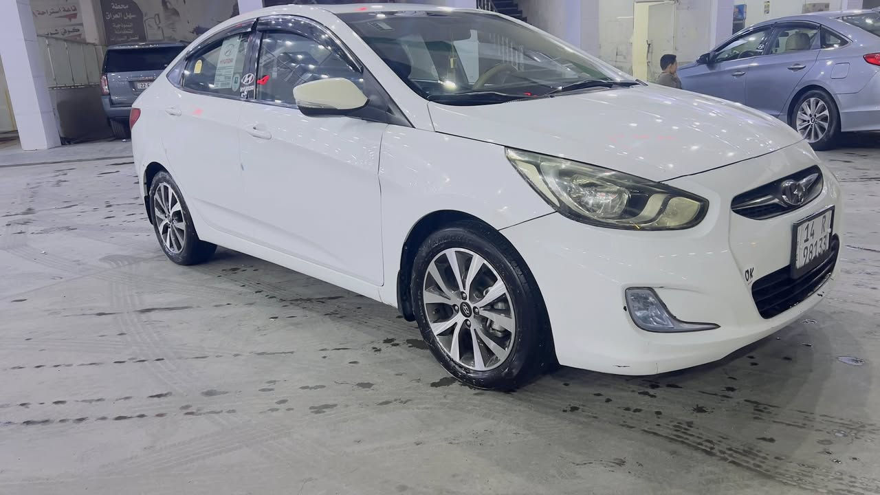 اكسنت 15. خليجي كفاله عامه   فتحه شاشه تحكم بلمري    تخم تايرات  جديد لايتات جدد  حداديه تمام. كير مكينه تمام  1600. سياره جاهزه من كلشي بيه بس 
  رش على  الدوسات تجميل فقط. سياره جديده كلش  جديد. رايده 115. بيه مجال بسيط كلش 
***********
