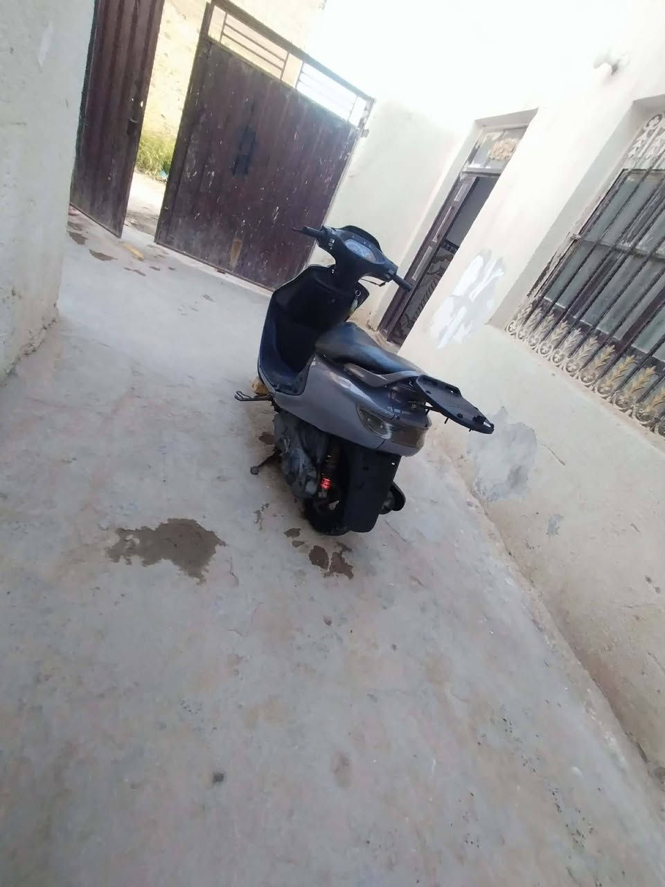 سلام عليكم فراشه للبيع مكان نجف ستونه طلعناهه رمبا سعر خاص خابرني عله هاذه الرقم  ***********
