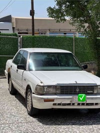 للبيع سيدان موديل 1990 رقم بغداد الماني كير ومكينه 2500 نظيفات  كهربائ...