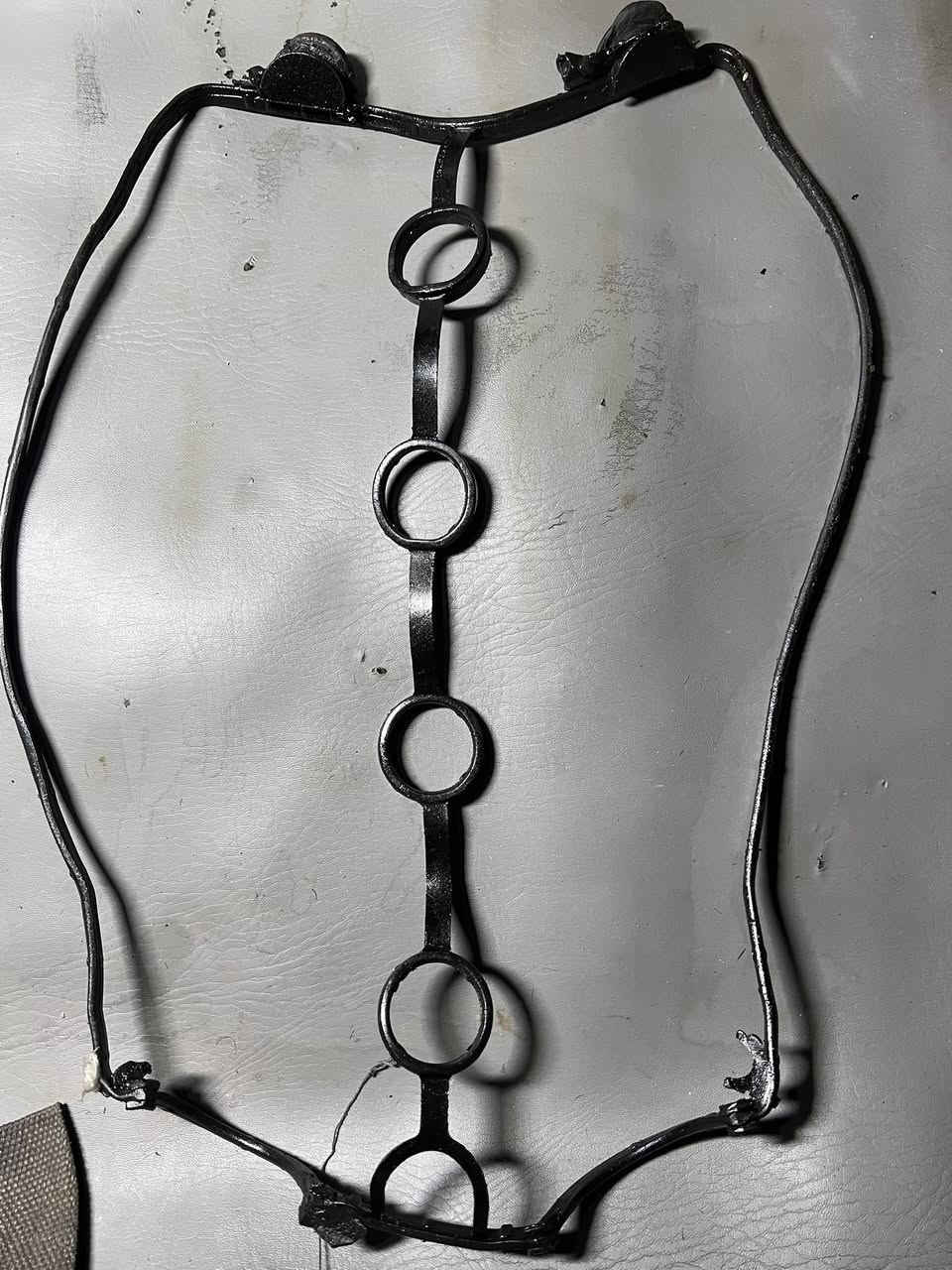 اغراض الي تفيدك يراسلني توصيل جميع المحافضات ٣الاف يدة لايت بس سكنهة ميشتغل كاعدة فيوزات بس مال فيتبم مايعة يسولك بيت مكانهة واشر قبق ولفات اصلي قايش اصلي  حساسات صالنصة اصليات بلكات  اوتماتيك سلف  قاعدة فيت بم طوافك تفصيخ وهية جديدة صيني العلم بدلتهن كلهن وطلع موصوجهة حمادة الساعدي لكة قطع بل حساس مال كرنك. ***********
