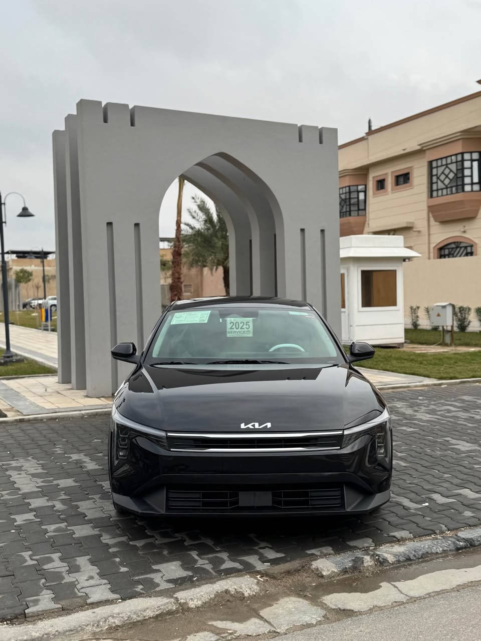 السلام عليكم
كيا K4 2025
السيارة كفاله من الضربة والصبغ 
مواصفات 
شاشه ايباد٢-بصمه-كشنات مخمل-تشغيل عن بعد-صندوق ذكي-توقف ذاتي+قيادة ذاتيه-تحديد مسار-رادار جانبي-وهواي موصفات بيها
ماشيه 9500mi 
السياره بدون رقم تترقم جميع المحافظات عدا الاقليم
للبيع السعر ١٧٣ وبيها مجال للشراي
السياره بالبصرة دور الظباط
*********** البصرة, العراق
