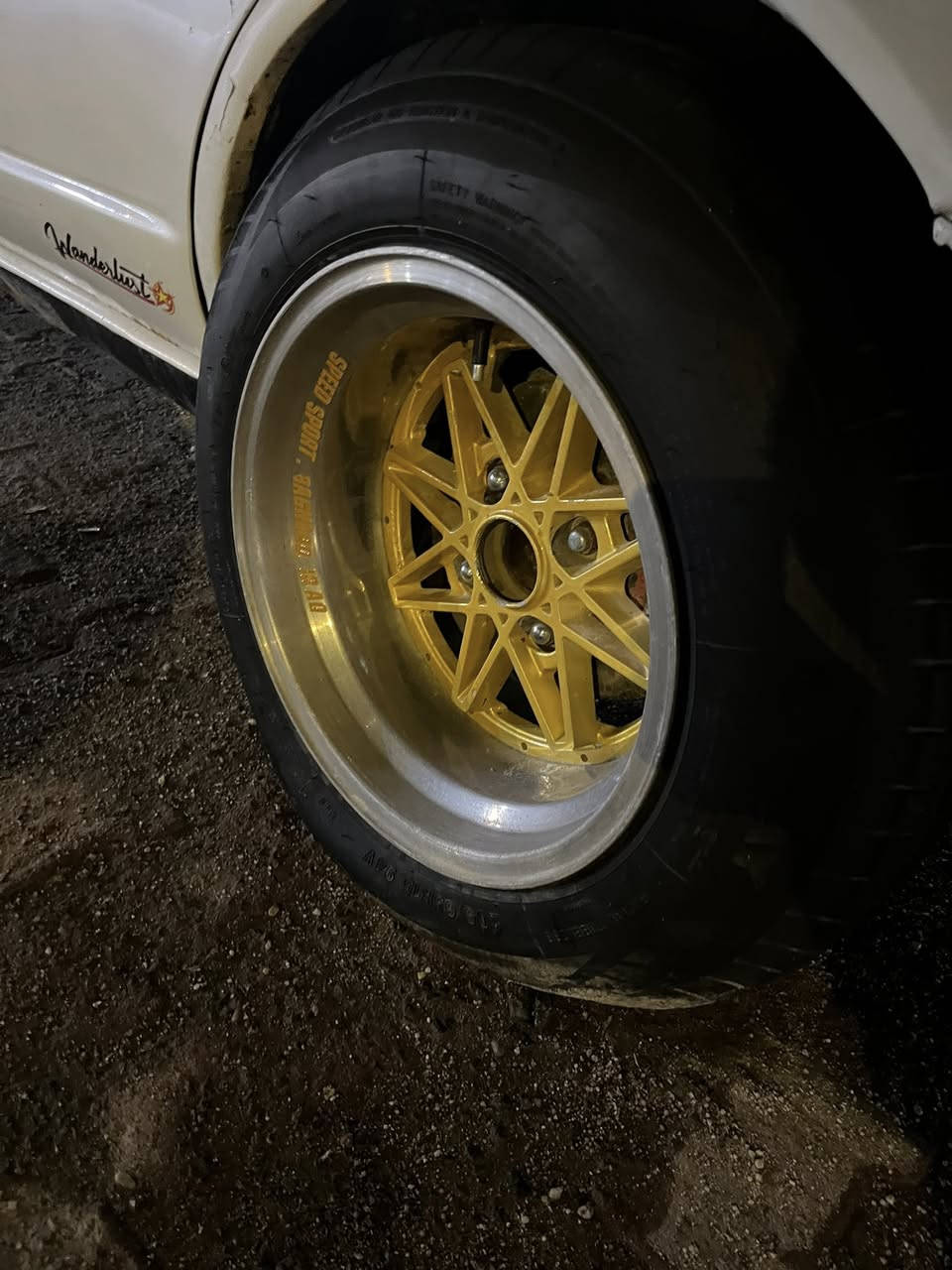 سلام عليكم للبيع ويل تو سايز لالحيم ولا عواج مكاني بصره***********سعره450
