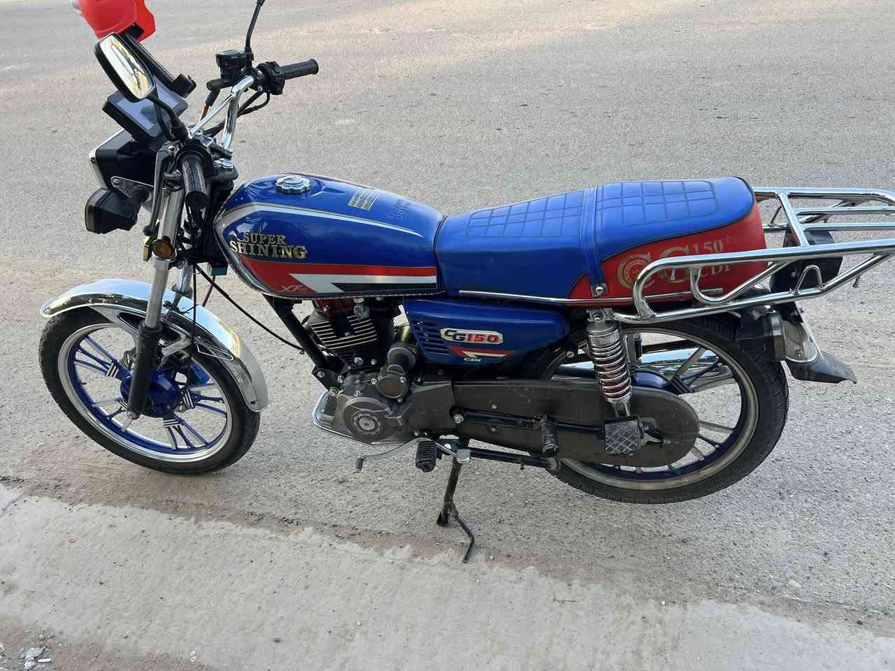 ايراني سوبر شاينگ موديل24 محرك كبس ممفتوح للبيع السعر750 وبي مجال شي قليل العنوان قضاء الخالديه***********
