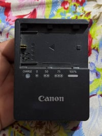 كاملة العدة مع بطارية عدد2 كريب + عدسة 50m هدية  كارتون موجود078298277...