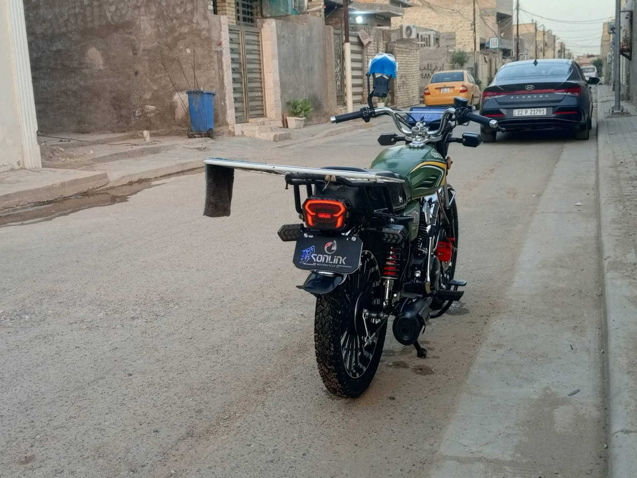 سلام عليكم دراجة موديل 2025 بعدهي دراجة جديدة نزلتهة زيرو على أيدي من معرض يوسف جوية دراجة كفالة عامة من كلشي بكاني رئاسة العبيدي شارع عشرين وهذا رقمي ***********
