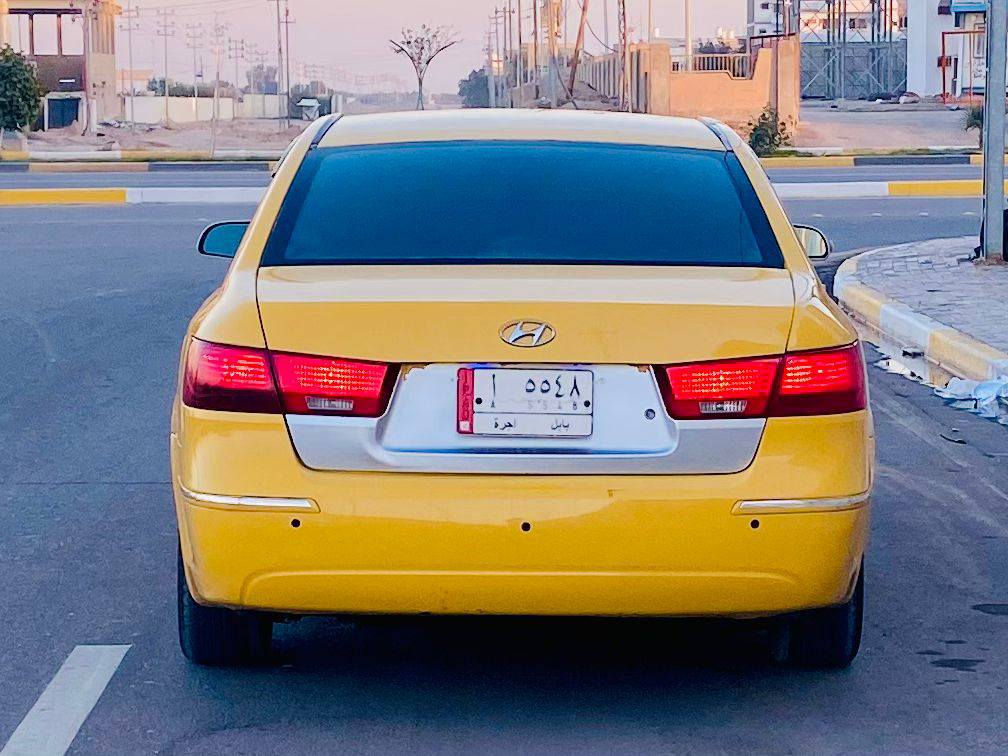 السلام عليكم للبيع هونداي سوناتا مديل 2009 وارد كوري  بيه بل دور خلفي فقط والباقي مكفول من ضربه وتبديل موصفات حساسات تحكم شاشه مكينه 2000 دوش ما مفتوحه ويل كروم 17 خط واحد رقم نكليزي باقي على لاستلام سنويه ما صاقطه مصفره هيه وغرمات السياره جديده حيل وجاهزه واي نقص مابيه كير مكينة مكفولات حداديه تخم تاير تدفه تبريد ثلج السعر 98 لاستفسار اكثر لاتصال على الرقم *********** مكان السيارة كربلاء مكلف بل نشر
