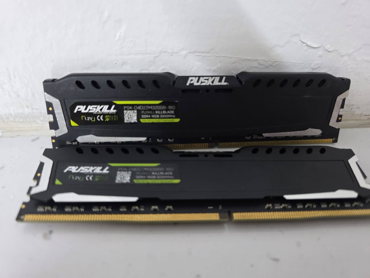 Ram DDR4 2×16GB = 32GB 3200Htz
نوێ بەکار نەهاتوو 
جدید


**إذا كنت صاحب هذا الإعلان وتريد حذفه لأي سبب، رجاءا أرسل رسالة إلى الدعم الفني**
