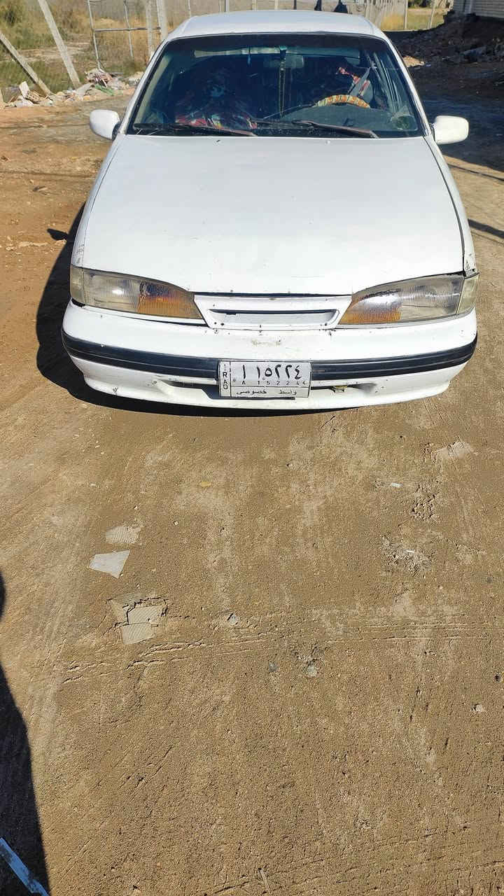 السلام عليكم برنس للبيع موديل ١٩٩٣ رقم واسط السعر ٢٥ للعلم السياره كيره كايم بس بيه مكينه كلش نضيفه وحداديه نضيفه 
***********
