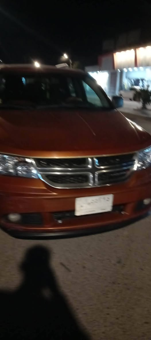 سلام عليكم دوج جورني 7راكب 3قطع تبريد محرك 4سلندر 2400مديل 13 جاهزة حدادية محرك كير تبريد تخم تاير بسمي مشروع مراوس بصالون خصوصي سعر البيع ١٠٥بيهة مجال عنوان بصرة حيانيه تصال واساب ***********
