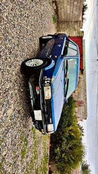 سياره مازدا حجم 323 مكينه 16 شرطه كير والمحرك سياره لا  دعم ولا كلبه س...