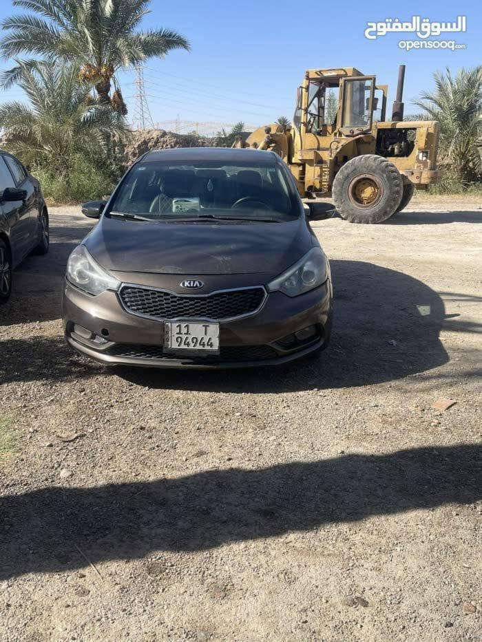 بيع مستعجل سيارة فورتي لون جوزي
2015

وارد أمريكي بدون حادث صور الحادث موجوده بل منشور هيه والسونار سعر مناسب مكاني بغداد الكرخ ***********
