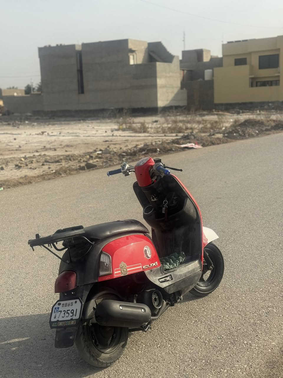 ماكـس بوليسي 2010 الدراجه كفاله خير من الله مكينه خرسه  كابريتر   الدراجه مولحه كلها شغاله سلف هندر اشاير زنون عالي ناصي كفرات ختم سعرها 575 وبيها مجال قليل 
❇️مكانها ديالى الخالص هبهب للاستفسار ***********
يولد المو شراي لايتعبني وخادم الكم ❤️
