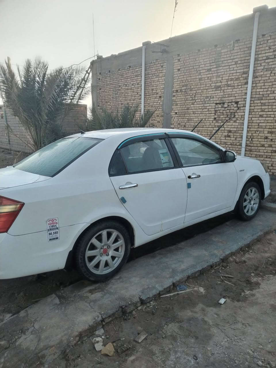 جيلي موبل
موديل 2013
رقم ذي قار خصوصي
مكانها ناصريه
السعر 50 وبيها مجال
للاستفسار ***********
