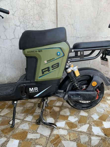 السلام عليكم ورحمة الله وبركاته 🥰🥰
😘R9للبيع فقط!
😶‍🌫️نظافة 95%
📝 ملاحظات □قليله و جفات مابي فقط! 
😍لون زيتوني! 
❤️اشاير ٧ الوان! 
🤩لايت زينون!
💟مستخدم قليل 

***********

السعر خاص😍
او اتصال علا الرقم المثبت
