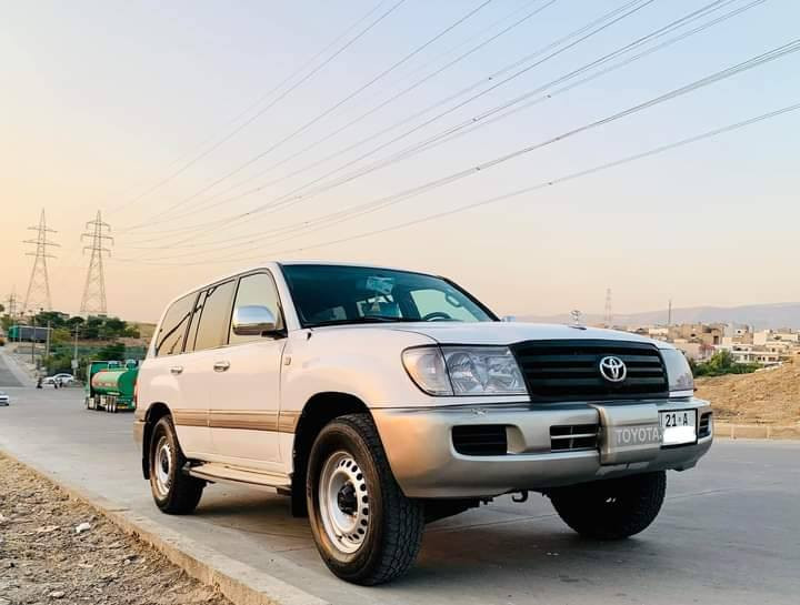 بەناوخوا گەورە مۆنیکا 2003 دەشبوڵ بەرز گێرو مەککینە مەزبوت کامل بۆیاخ بێ دەعم چوار تایەی لۆک قورس سوک مەزبوت بەشەرتی سەت فیتەر گارم و سارد ئیشەکات چوار جام کارەبا ئیشەکات هەردو تانکی مەزبوت ئیشەکات ناو گێچ هەموی ئیشەکات  نرخ 120 معامەلەیەکی کەم ***********
