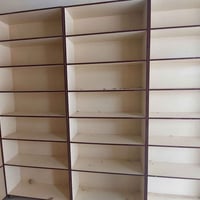 مرحبا رفوف للبيع جديدة وقوية جدا وعميقة بعدد ٨ رفوف للبيع لعدم التفرغ ...